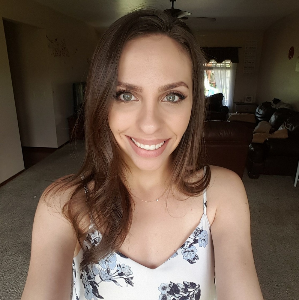 Meet your Posher, Sara